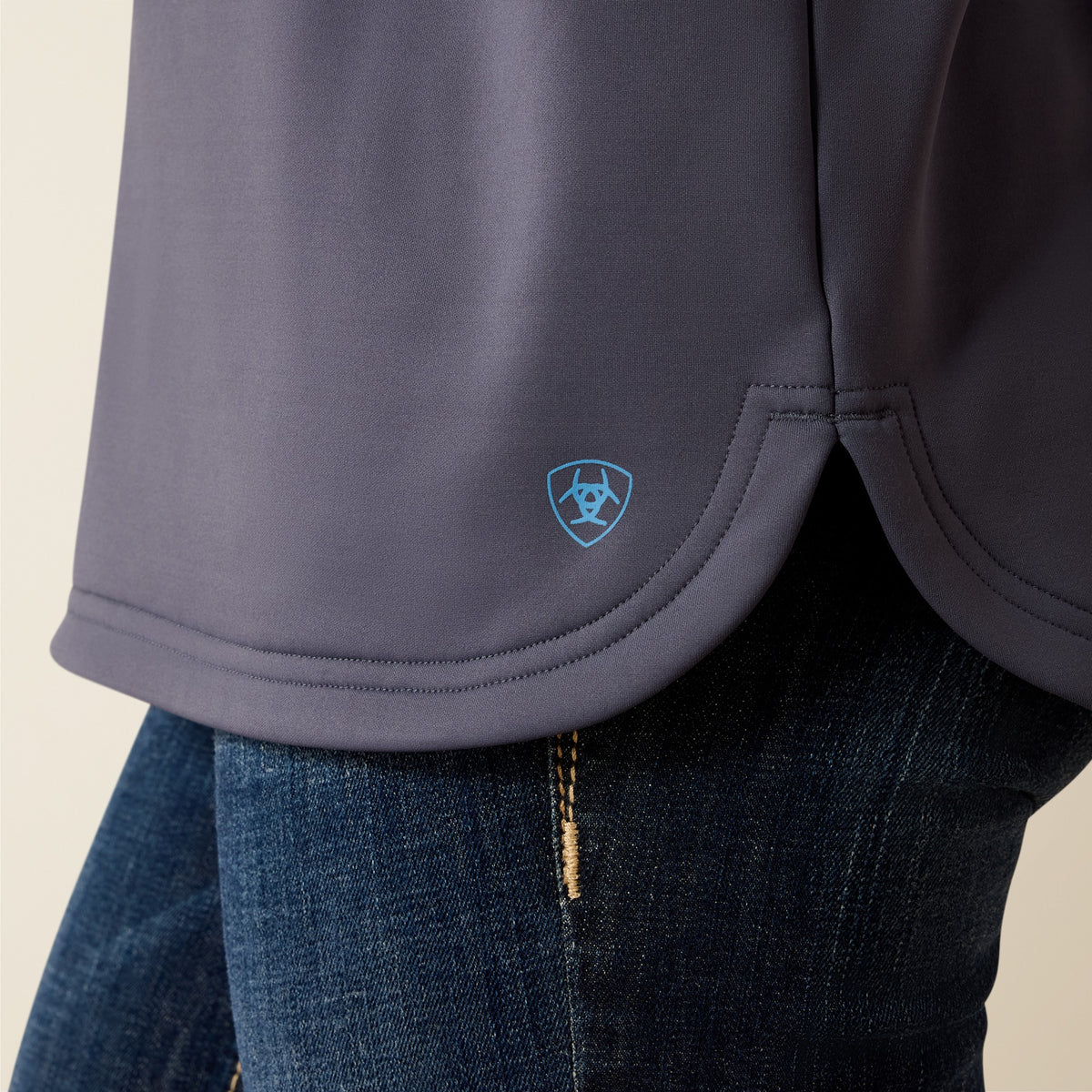 Ariat Women's Breeze Logo 1/2 Zip Sweatshirt