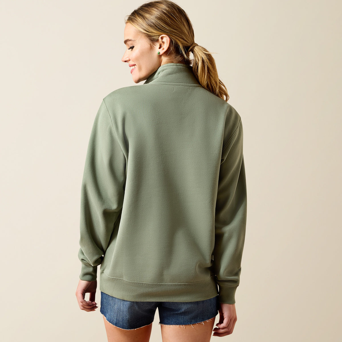 Ariat Women's Foundation Logo 1/2 Zip Sweatshirt