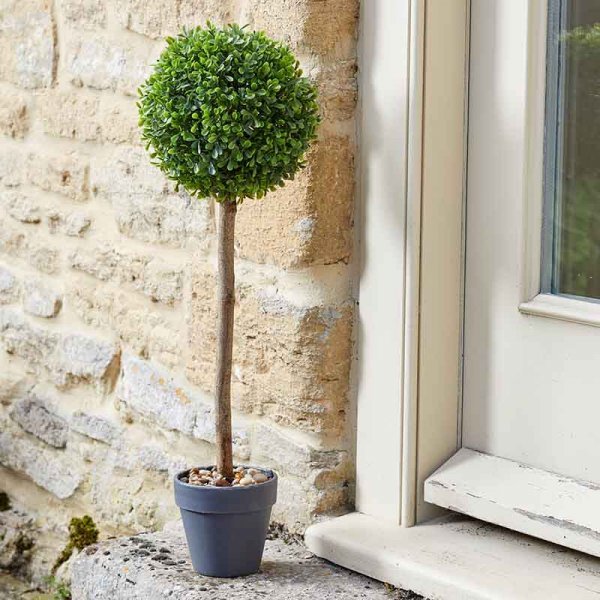 SG Uno Topiary Tree