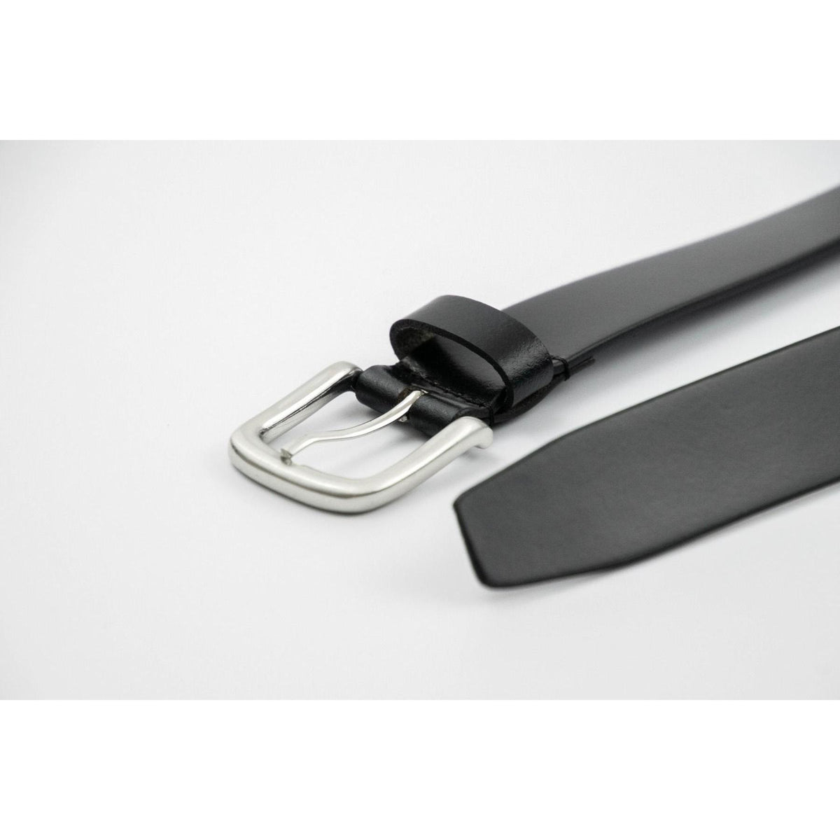 Charles Smith 30mm Budget Leather Belt With Nickle Buckle