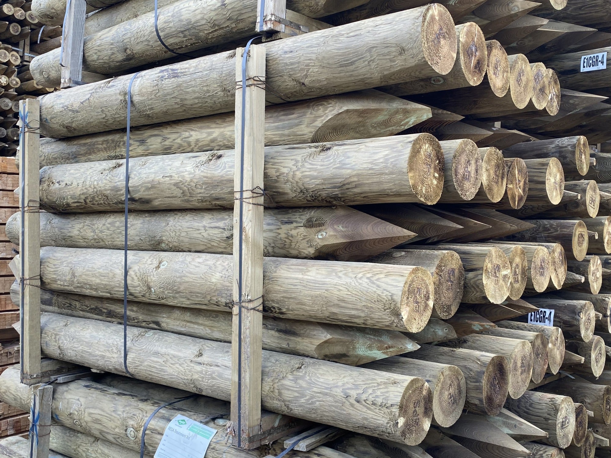 Treated Timber - Strainer Uc4 15yr - 2.1m 150-175mm