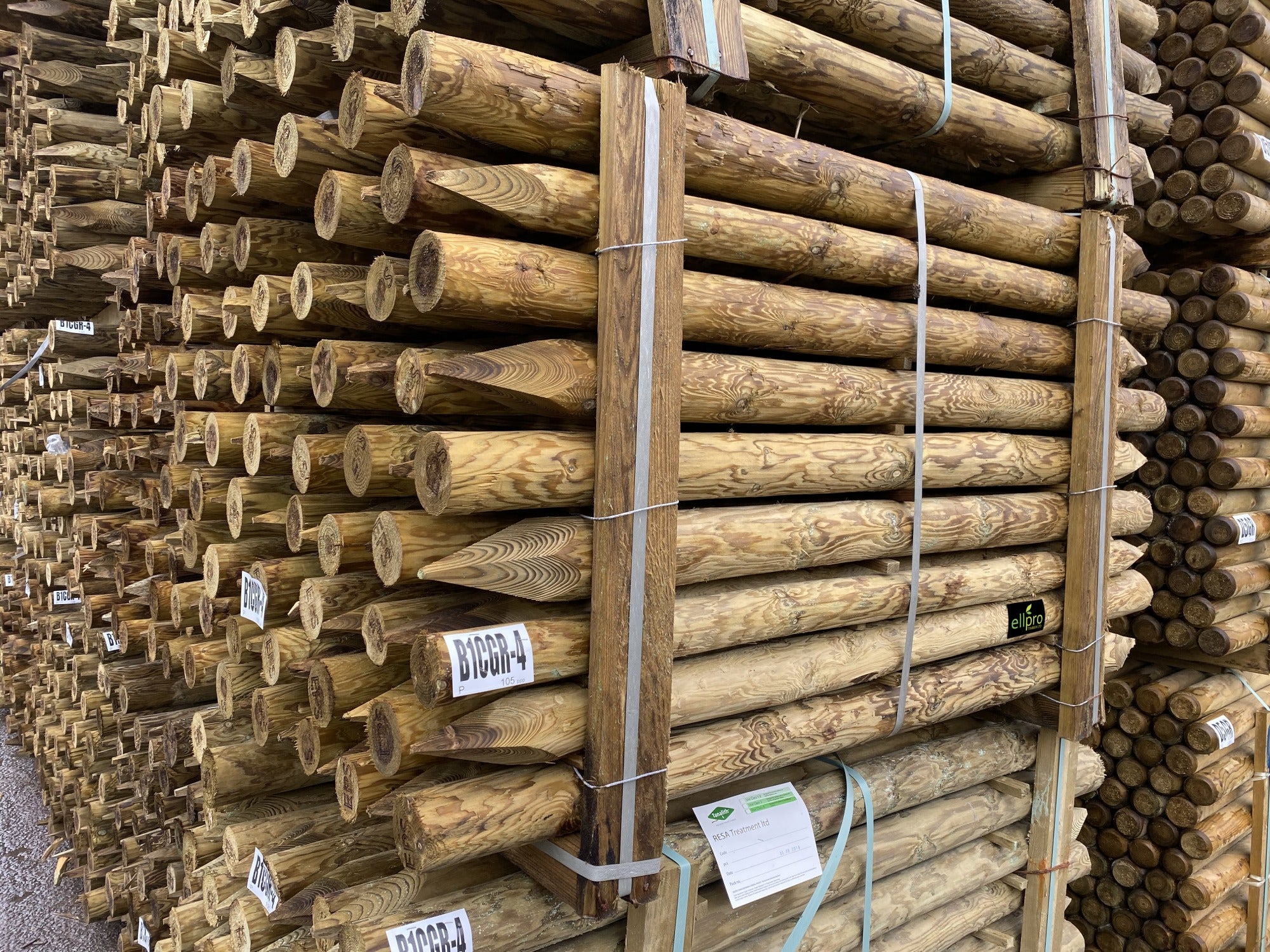 Treated Stake - Uc4 15yr - 1.65m X 75-100mm