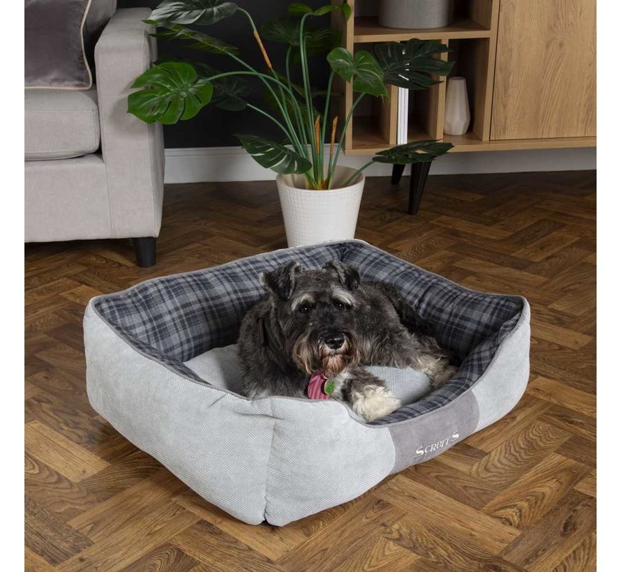 Scruffs Highland Box Bed - Small 50 X 40cm
