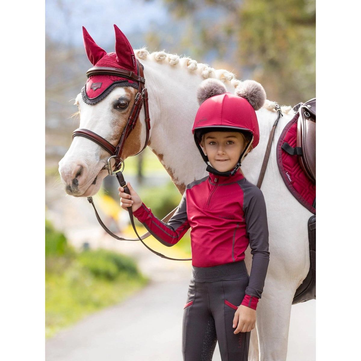LeMieux Mini Double Pom Hat Silk