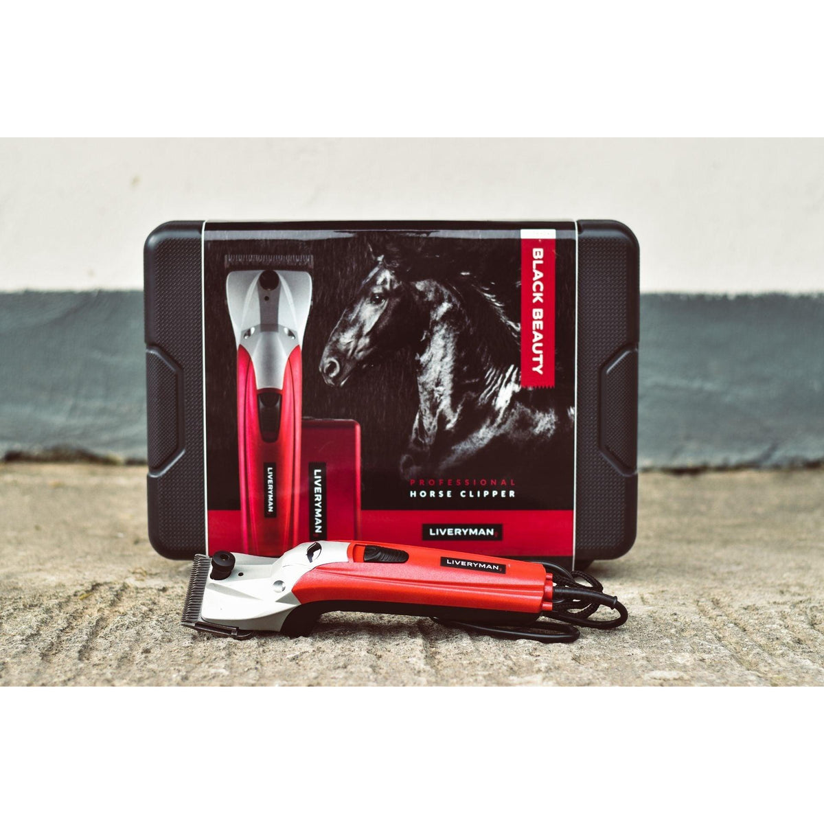 Liveryman Black Beauty Mains Professional Clipper