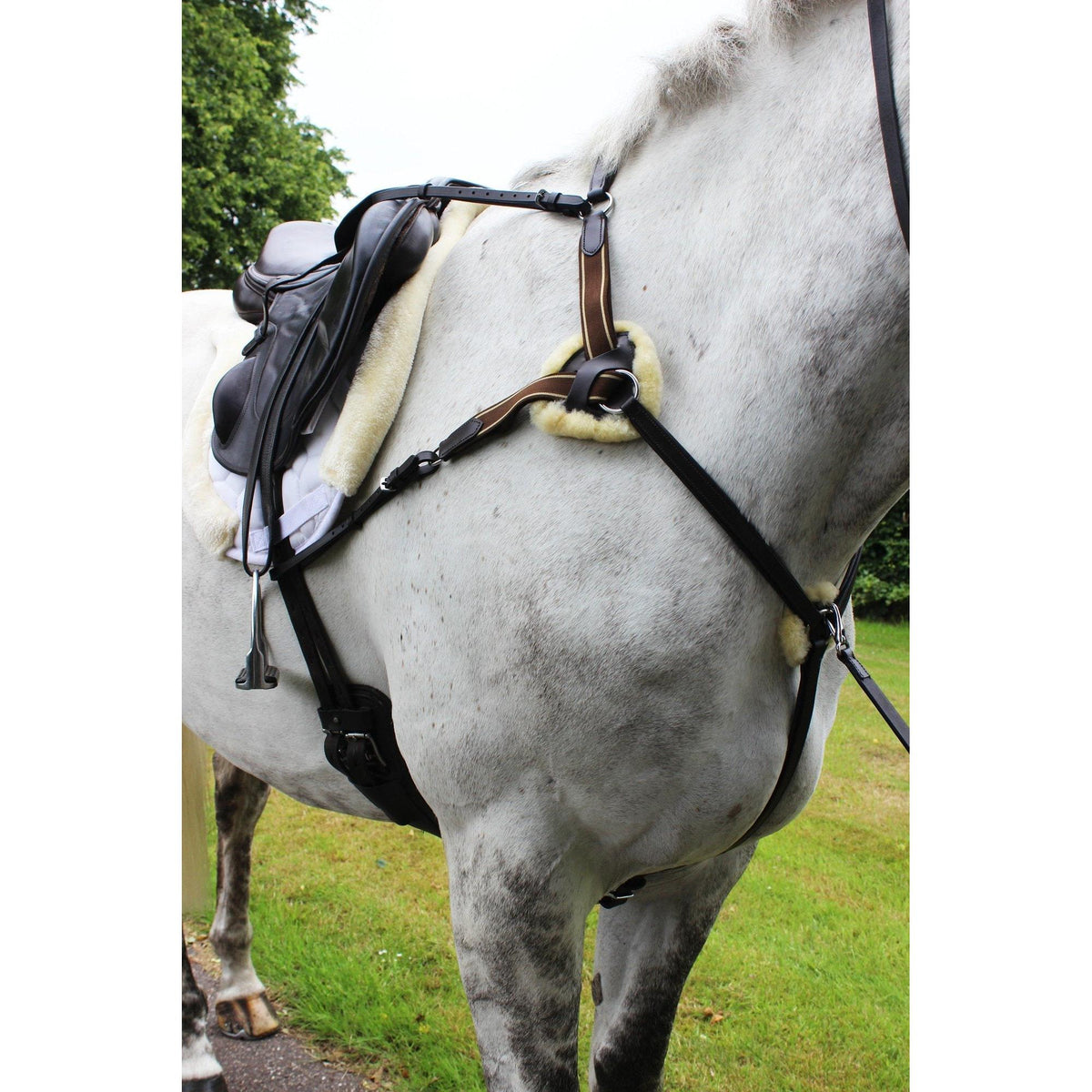 Gallop Leather 5 Point Breastplate