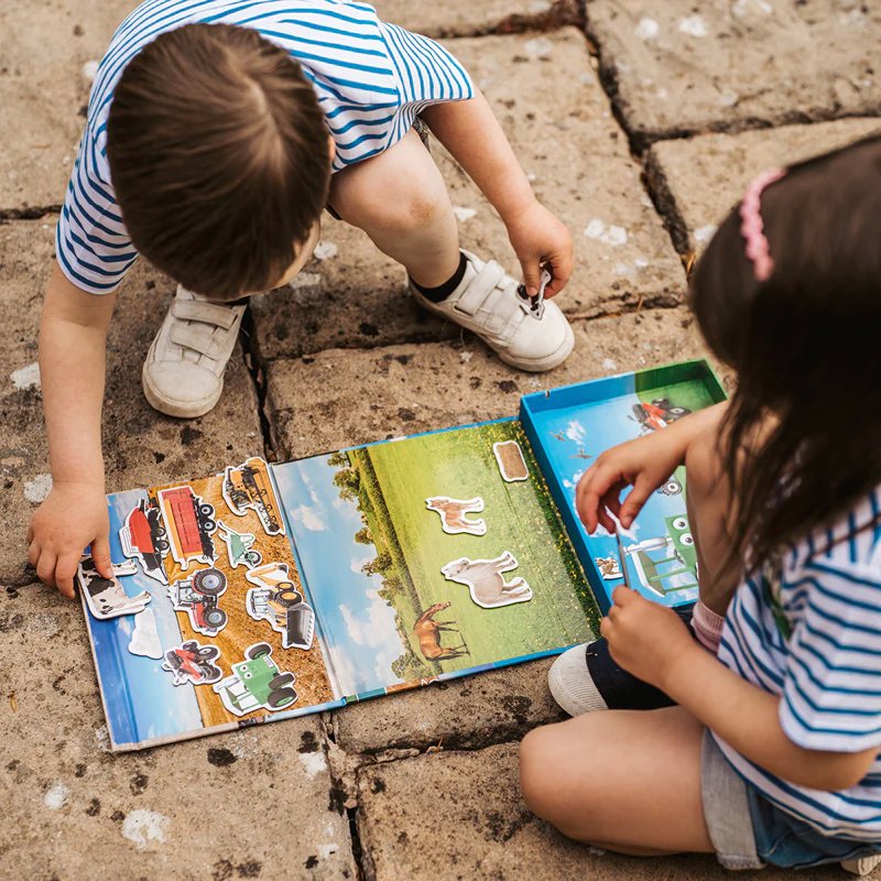 Tractor Ted Farm Magnet Game