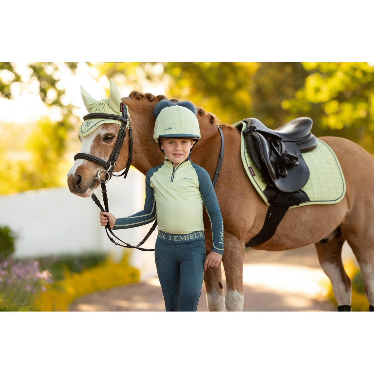 LeMieux Vogue Headcollar & Leadrope