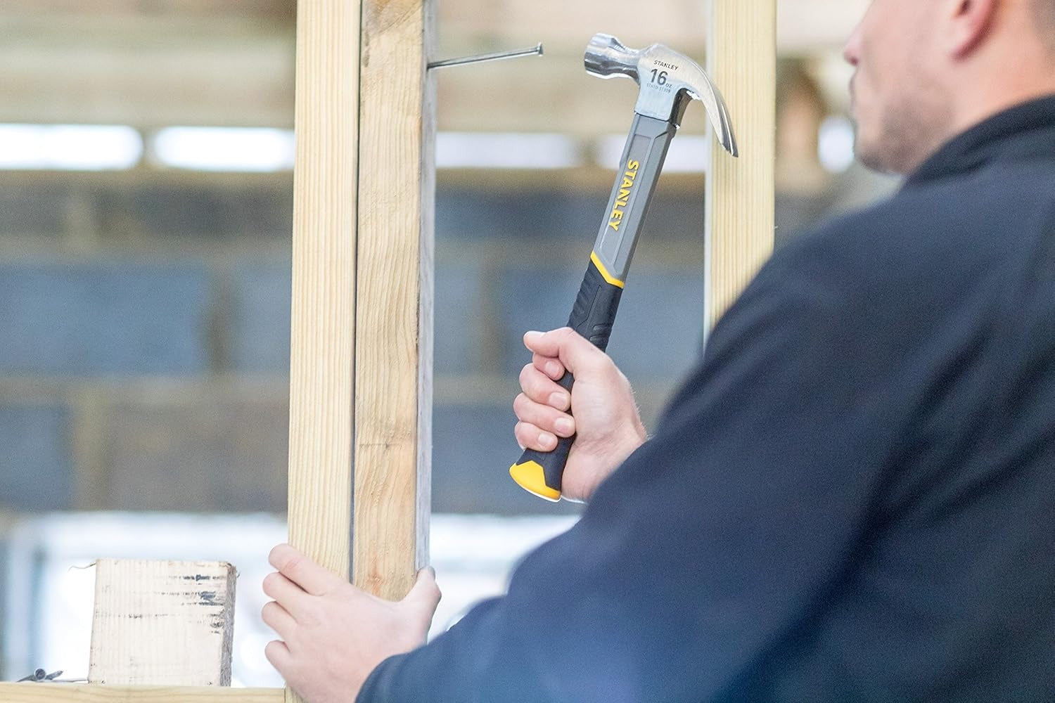 Stanley 560g Fibreglass Claw Hammer