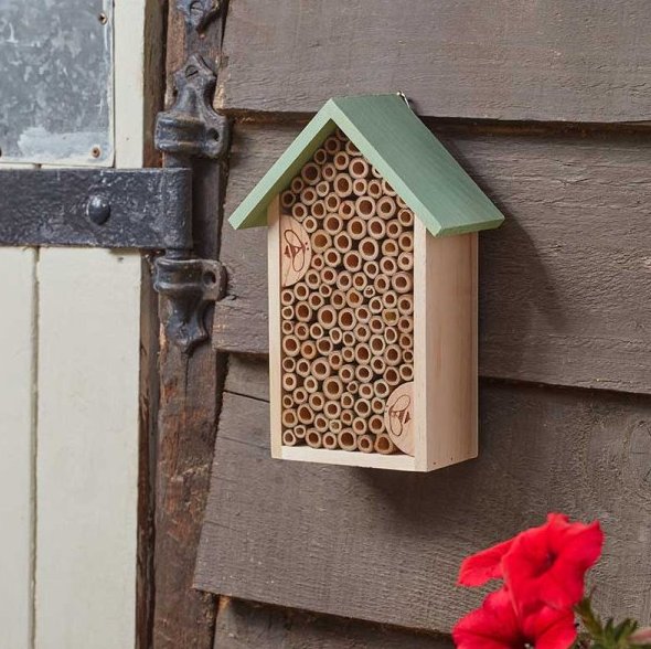 Chapel Wood Bee Hotel